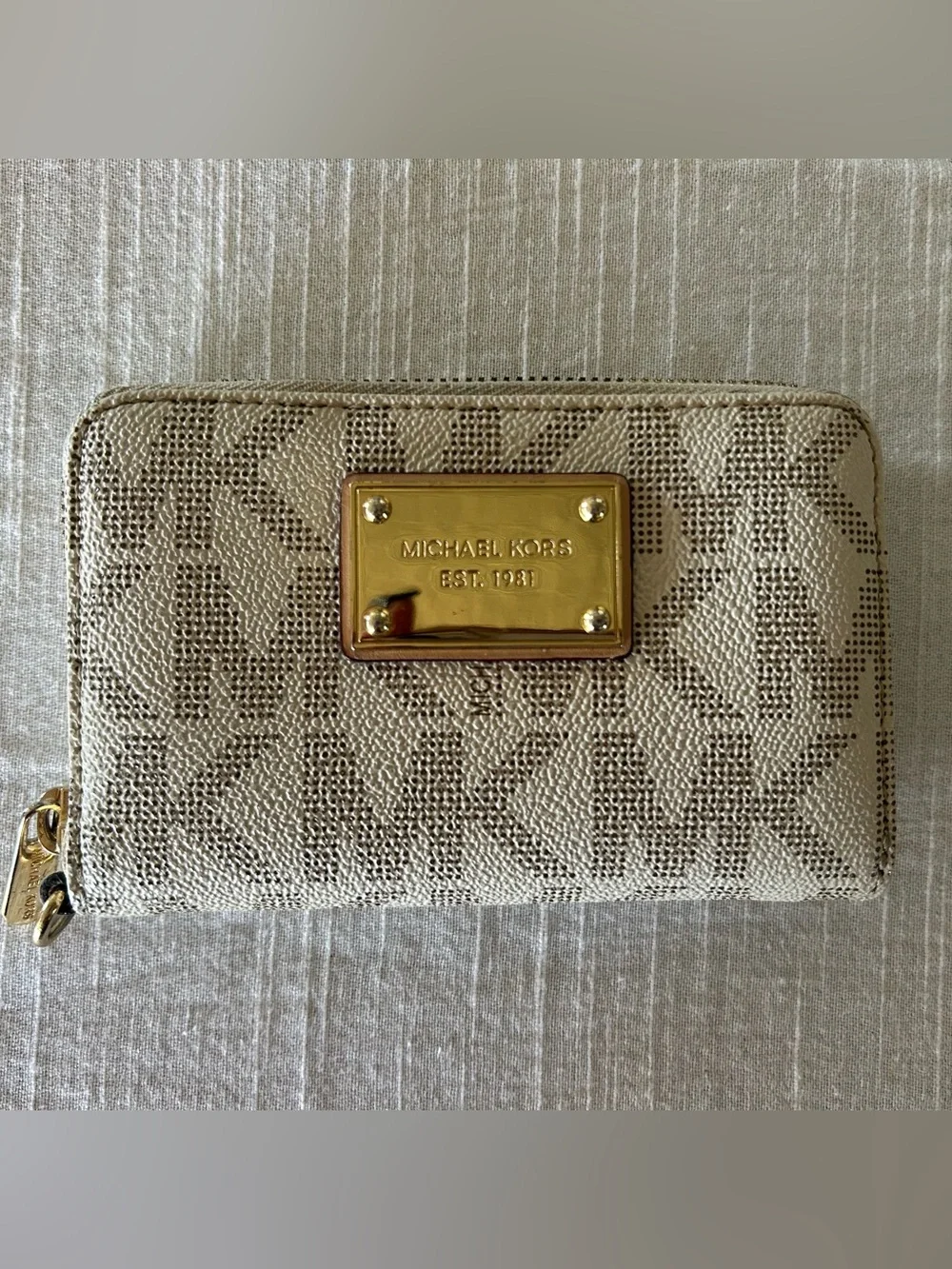 Michael Kors Beige Logo Card Holder with Gold Plaque
